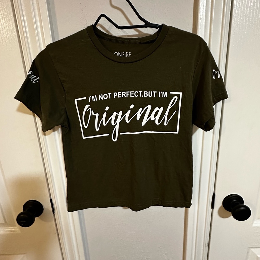ON FIRE “I’m Not Perfect But I’m Original” Graphic Tee Olive Green Medium